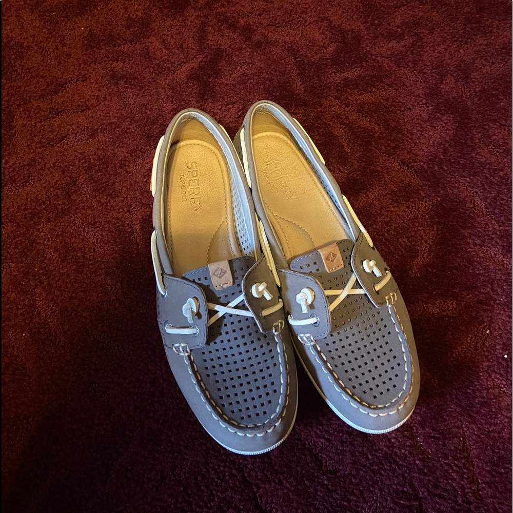 Sperry boat shoes